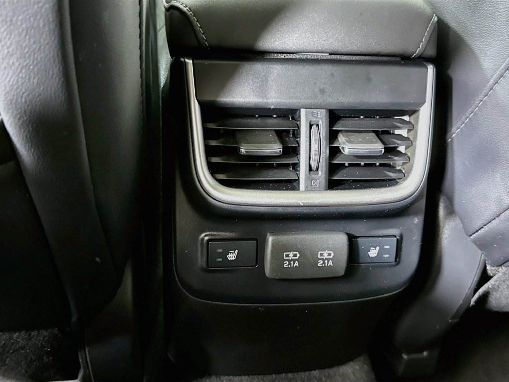Used 2021 Subaru Outback Limited AWD/4WD image 30
