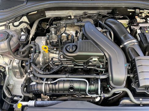 Certified 2023 Volkswagen Jetta Sport FWD image 31