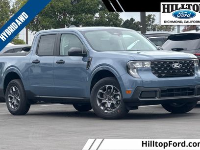New 2025 Ford Maverick XLT w/ Equipment Group 301A