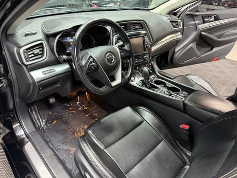 Used 2021 Nissan Maxima 3.5 SV w/ Floor Mat Group FWD image 34