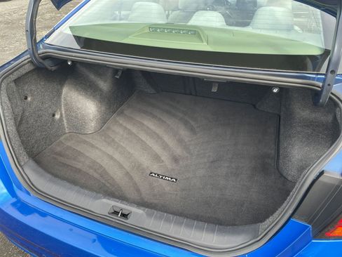 Used 2025 Nissan Altima 2.5 SV image 31