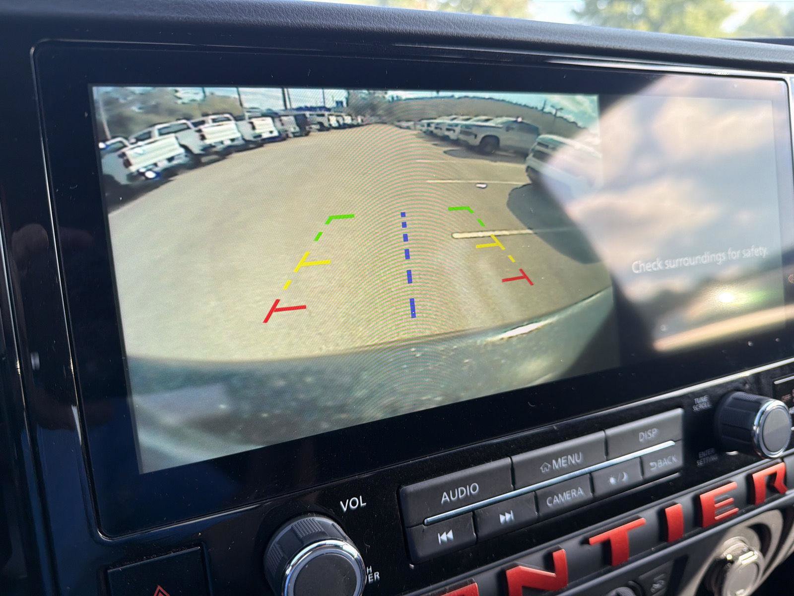 Used 2025 Nissan Frontier PRO-4X AWD/4WD image 18