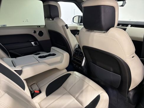 Used 2021 Land Rover Range Rover Sport HSE Dynamic image 27