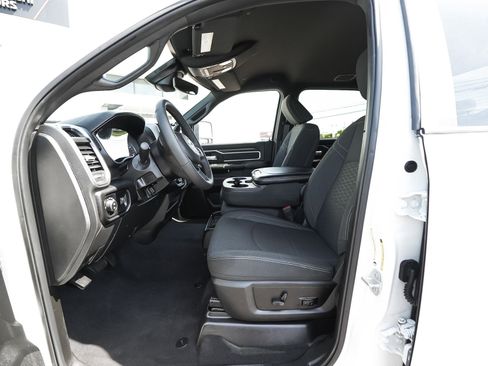 Used 2026 RAM 2500 Big Horn AWD/4WD image 29