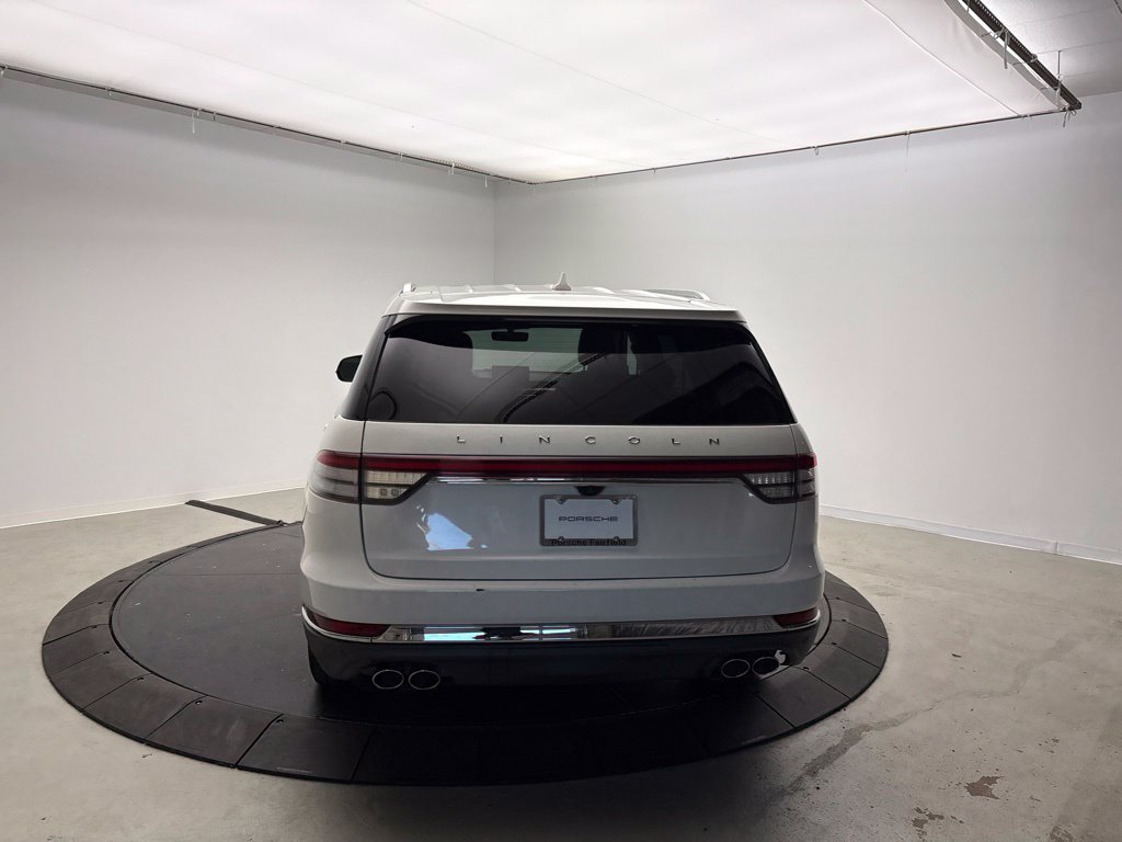 Used 2022 Lincoln Aviator Reserve w/ Elements Package Plus AWD/4WD image 6