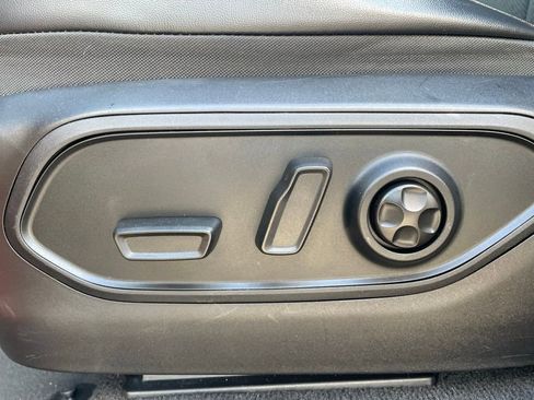 Used 2022 Jeep Grand Cherokee Trailhawk image 11