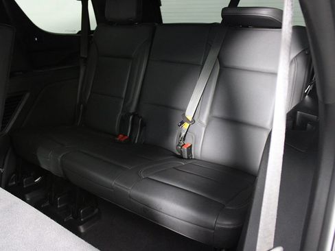 Used 2024 Chevrolet Tahoe LT AWD/4WD image 21