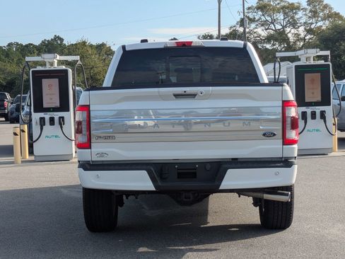 Used 2022 Ford F150 Platinum w/ Equipment Group 701A High AWD/4WD image 5