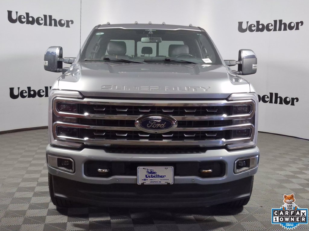 Used 2023 Ford F250 Platinum AWD/4WD image 2