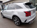 Used 2022 Kia Sorento EX image 3