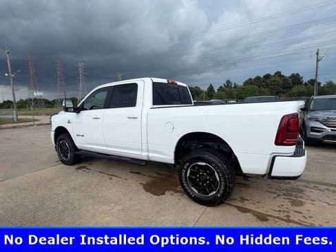 Used 2025 RAM 2500 Laramie AWD/4WD image 2
