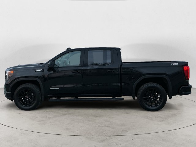 Used 2025 GMC Sierra 1500 Elevation w/ Elevation Premium Package AWD/4WD image 8