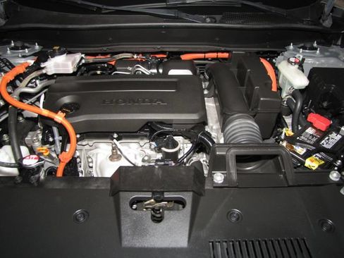Certified 2025 Honda CR-V Sport image 22