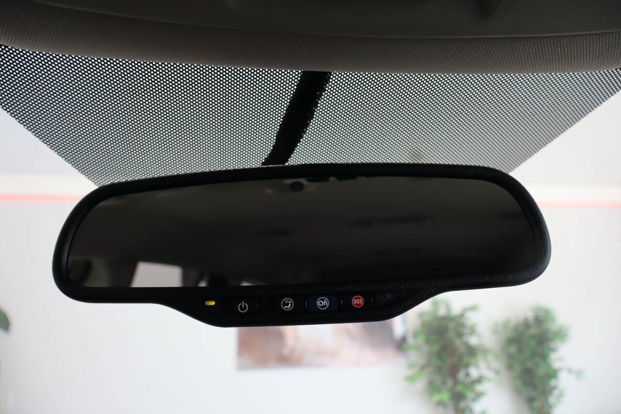 Used 2016 Buick Enclave Leather FWD image 25