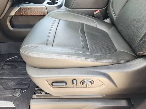 Used 2019 GMC Sierra 1500 Denali w/ Denali Ultimate Package AWD/4WD image 25