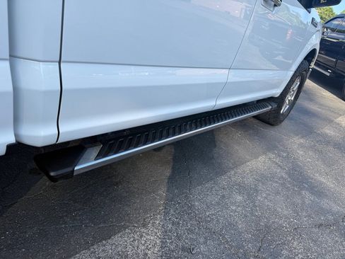 Used 2019 Ford F150 XLT w/ Equipment Group 302A Luxury AWD/4WD image 36