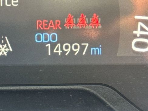 Used 2024 Toyota RAV4 XLE image 20