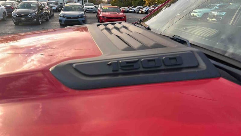 Used 2019 RAM 1500 Rebel AWD/4WD image 11