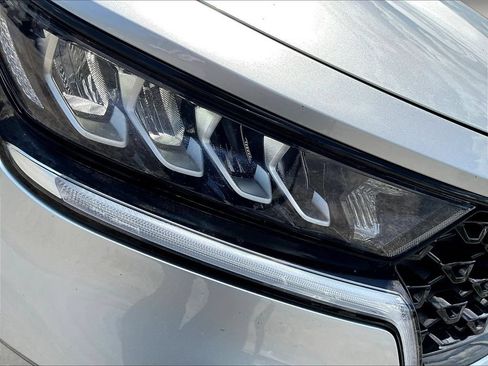 Used 2022 Kia Sorento S FWD image 35