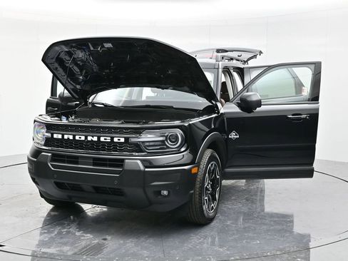 New 2025 Ford Bronco Sport Outer Banks w/ Outer Banks Tech Package+ image 54