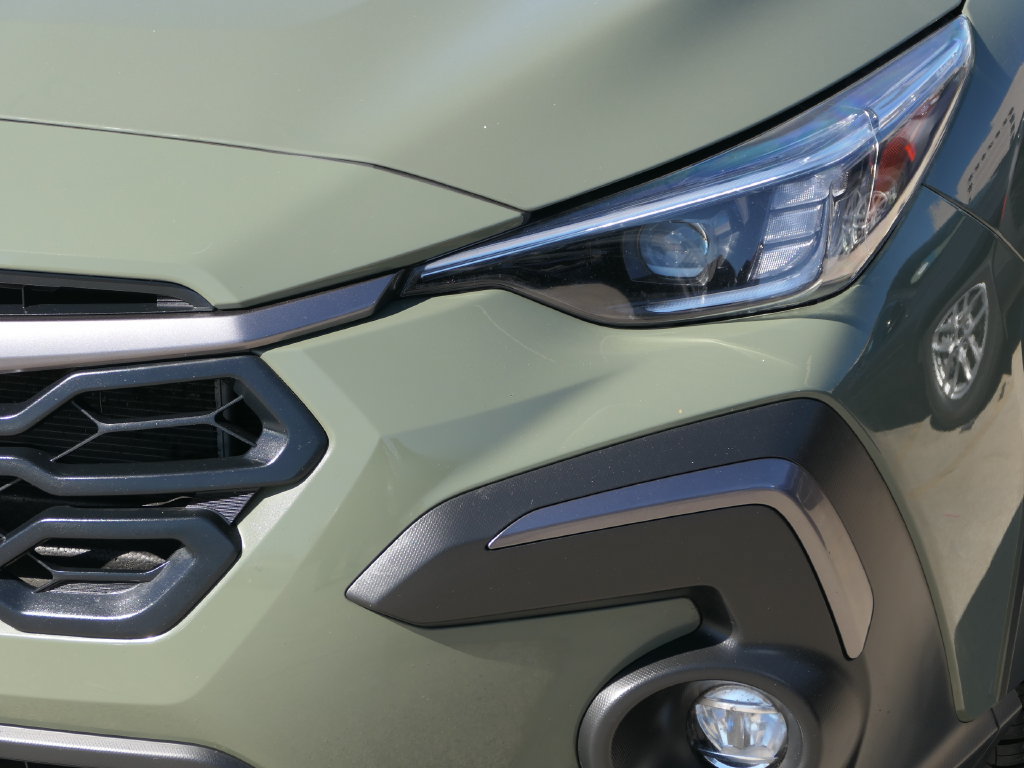 Used 2025 Subaru Crosstrek 2.5i Limited w/ Popular Package #3A AWD/4WD image 8