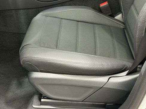 New 2026 Mercedes-Benz GLS 580 4MATIC image 17