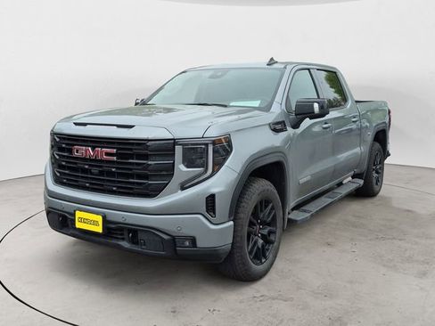 Used 2025 GMC Sierra 1500 Elevation w/ Elevation Premium Package AWD/4WD image 1