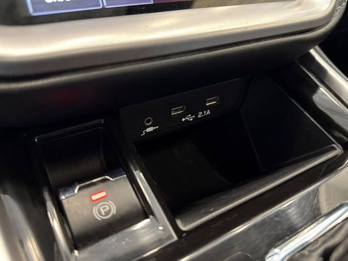 Used 2020 Subaru Outback Limited XT image 28