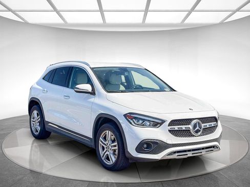 Used 2022 Mercedes-Benz GLA 250 4MATIC image 5