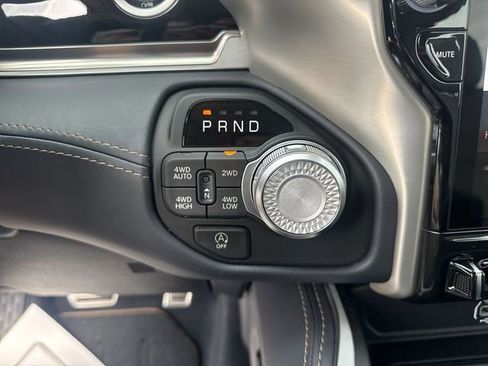 Used 2025 RAM 1500 Tungsten AWD/4WD image 21