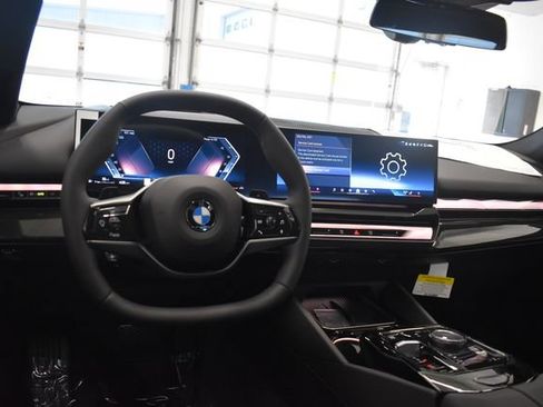 New 2027 BMW 530i xDrive w/ Premium Package AWD/4WD image 23