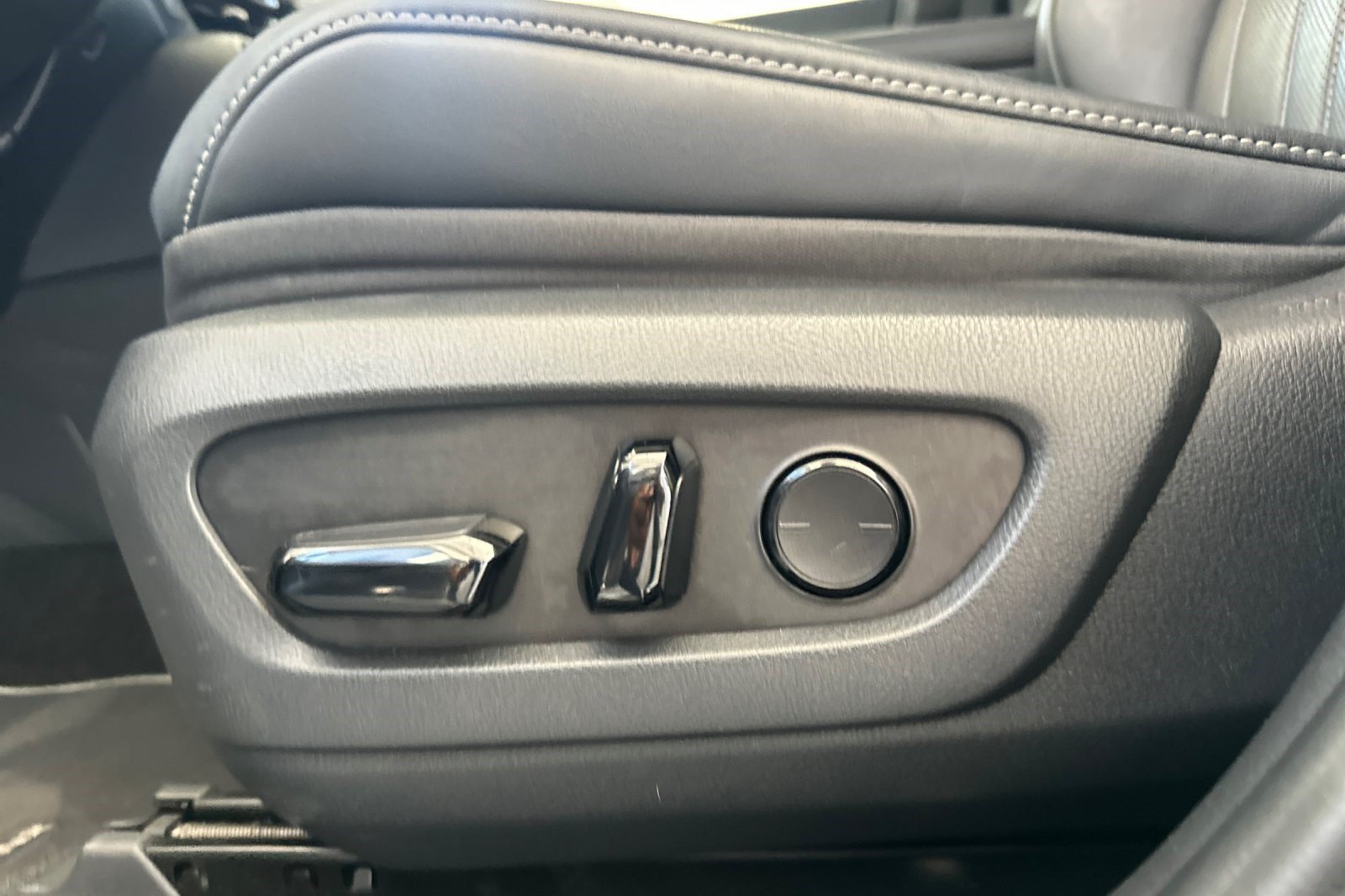 Used 2024 Lexus NX 450h+ F Sport w/ Vision Package AWD/4WD image 14
