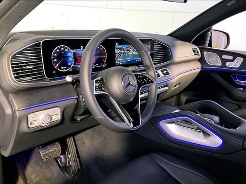 New 2026 Mercedes-Benz GLE 450 4MATIC Coupe image 9