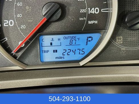 Used 2015 Toyota RAV4 LE FWD image 13