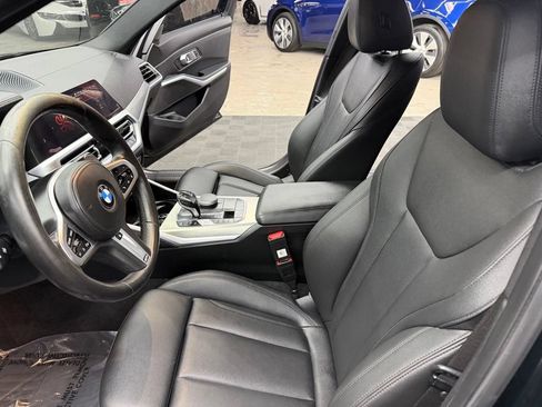 Used 2020 BMW 330i Sedan w/ M Sport Package RWD image 33