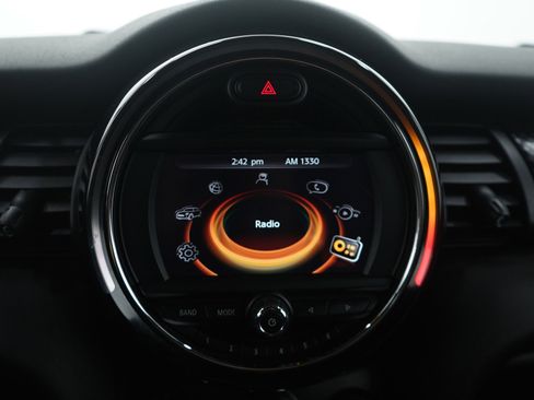 Used 2018 MINI Cooper S image 15