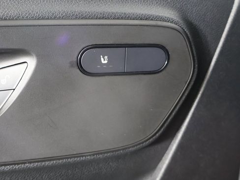 Used 2024 Mercedes-Benz Sprinter 2500 image 25