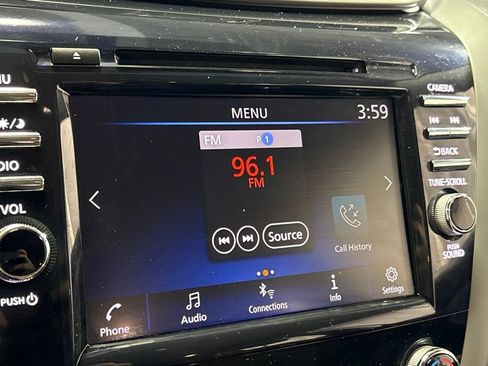 Used 2019 Nissan Murano SV AWD/4WD image 18