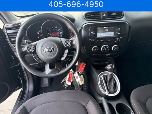 Used 2019 Kia Soul image 7
