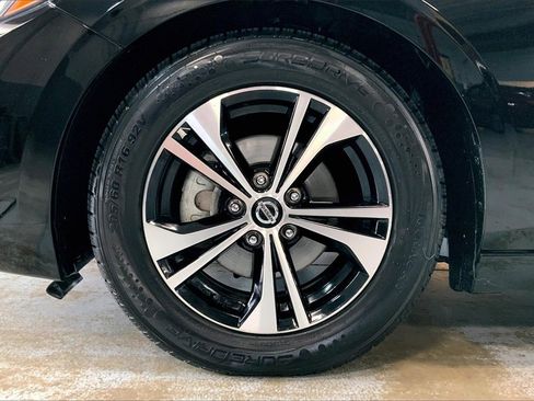 Certified 2023 Nissan Sentra SV image 8
