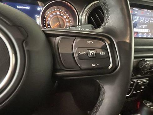 Used 2019 Jeep Wrangler Unlimited Sport AWD/4WD image 14