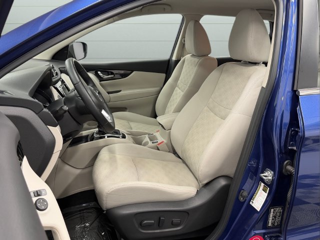 Used 2021 Nissan Rogue Sport SV FWD image 13