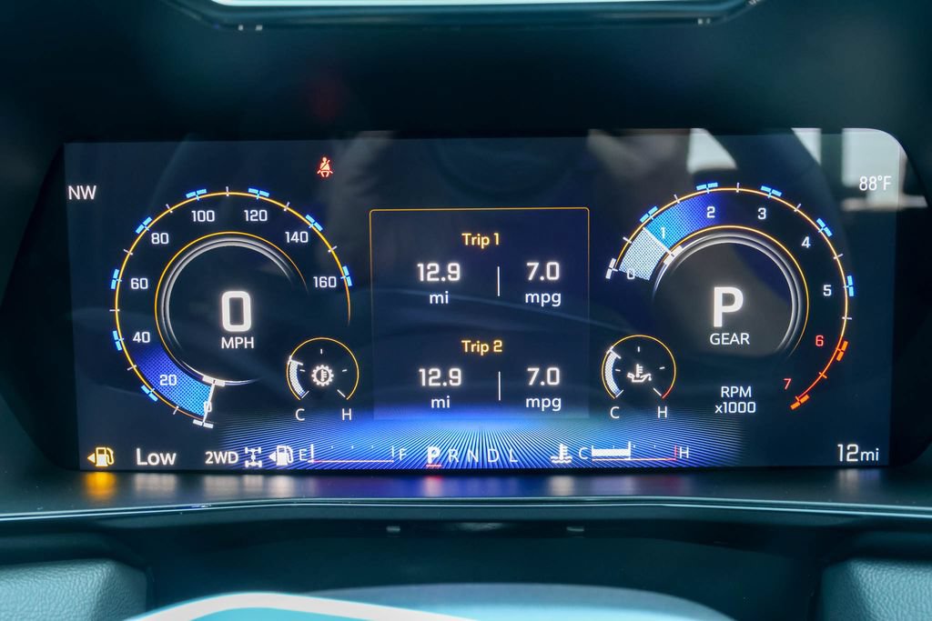 New 2026 Chevrolet Colorado LT w/ LT Convenience Package AWD/4WD image 19