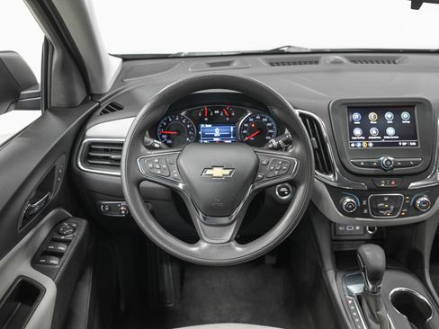 Used 2024 Chevrolet Equinox LS w/ LS Convenience Package FWD image 17