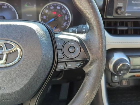 Certified 2021 Toyota RAV4 XLE image 17
