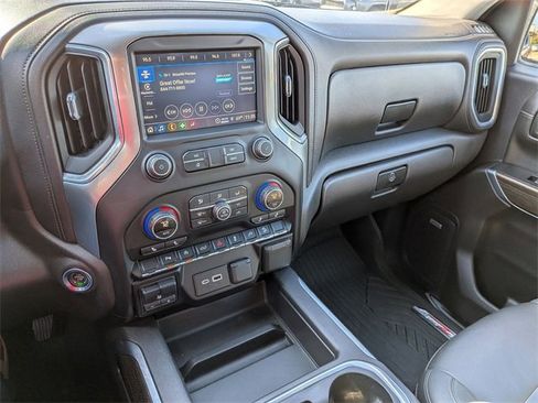 Used 2021 Chevrolet Silverado 1500 LT Trail Boss w/ Convenience Package II image 24