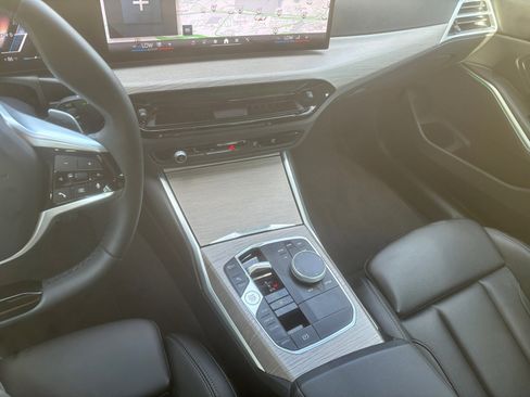 Used 2025 BMW 330i xDrive Sedan image 28