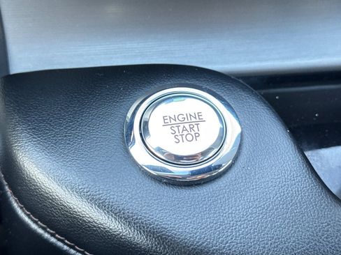 Certified 2022 Lincoln Aviator 2WD w/ Premium Package image 23