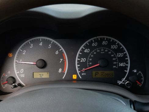 Used 2010 Toyota Corolla BASE image 24