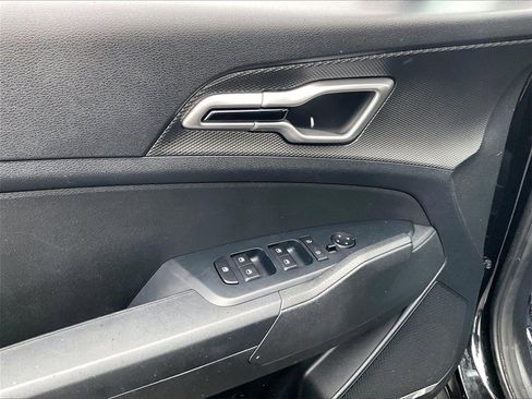 Certified 2023 Kia Sportage LX image 34